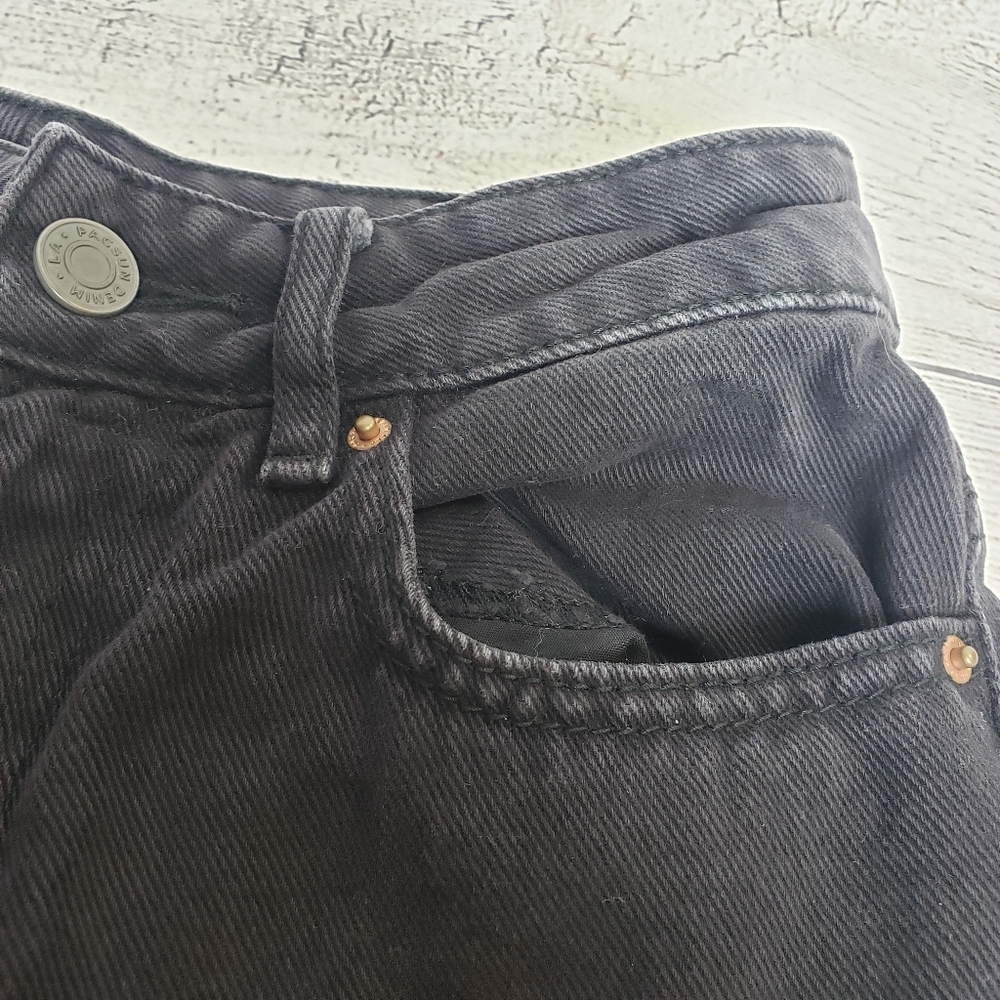 PacSun Mom Shorts‎ Black 22 - Picture 3 of 16